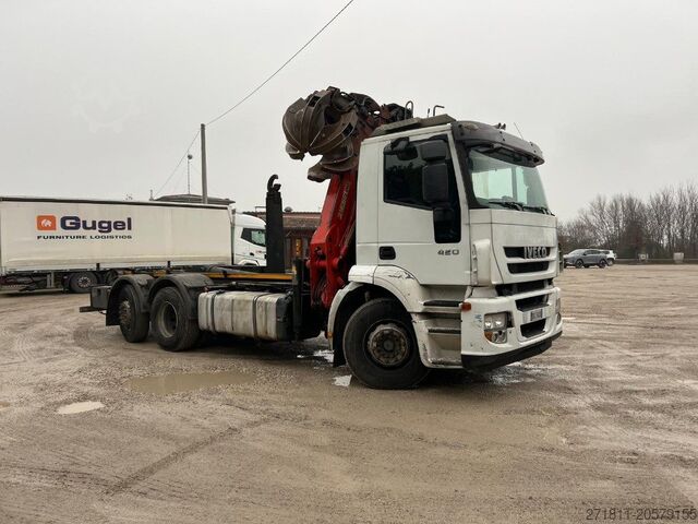 Kroklastbil IVECO IVECO STRALIS 260S42 SCARRABILE USATO CON GRU