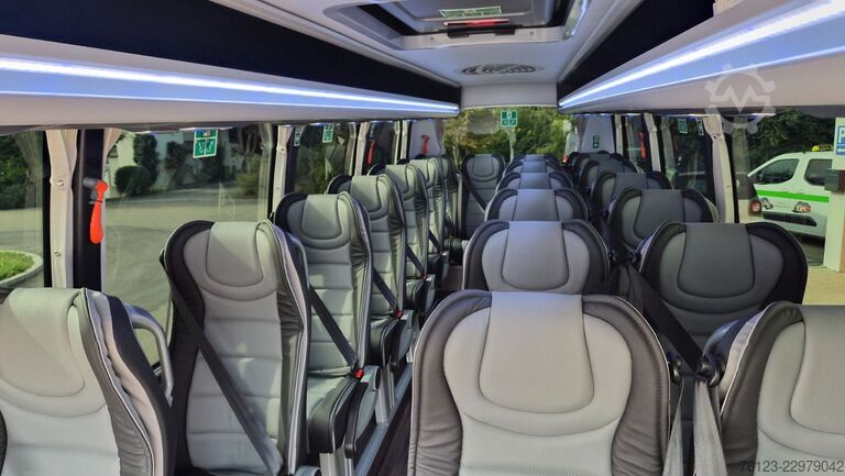 Μίνι λεωφορείο MERCEDES-BENZ 519 Sunset S 4 Ferqui Lagerfahrzeug Stock