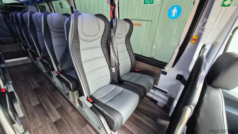 Μίνι λεωφορείο MERCEDES-BENZ 519 Sunset S 4 Ferqui Lagerfahrzeug Stock