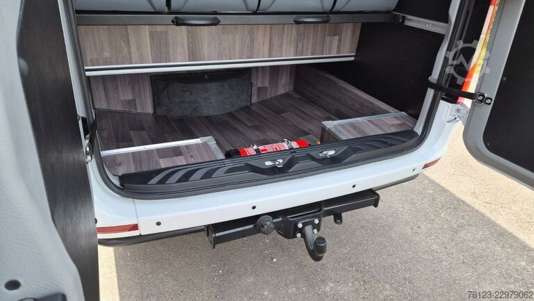 Kleinbus MERCEDES-BENZ 519  Allrad 4 x 4  20 / 23 Sitzer schnelle Liefe