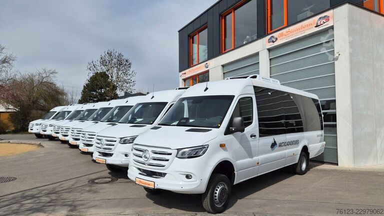 Kleinbus MERCEDES-BENZ 519  Allrad 4 x 4  20 / 23 Sitzer schnelle Liefe