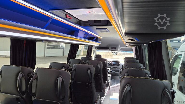 Kleinbus MERCEDES-BENZ 519  Allrad 4 x 4  20 / 23 Sitzer schnelle Liefe