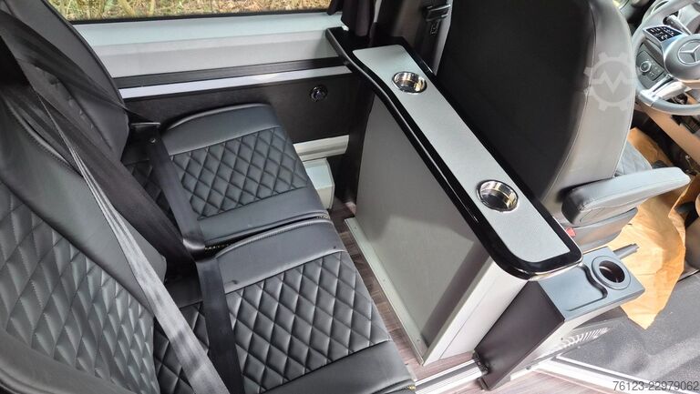 Kleinbus MERCEDES-BENZ 519  Allrad 4 x 4  20 / 23 Sitzer schnelle Liefe