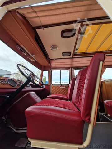 Minibusz MERCEDES-BENZ O 319 Samba Schiebedach Klima