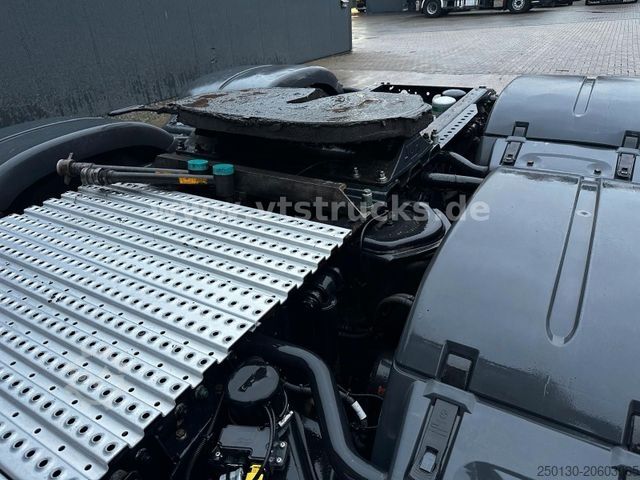 Těžkotonážní nákladní vůz MAN TGX 26.580 6x2 BLS Lift/Lenkachse