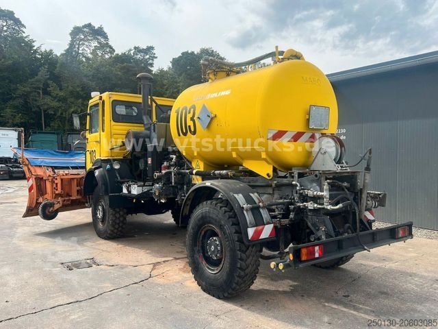 Cisternové vozidlo MAN F8 Winterdienst Räumschild