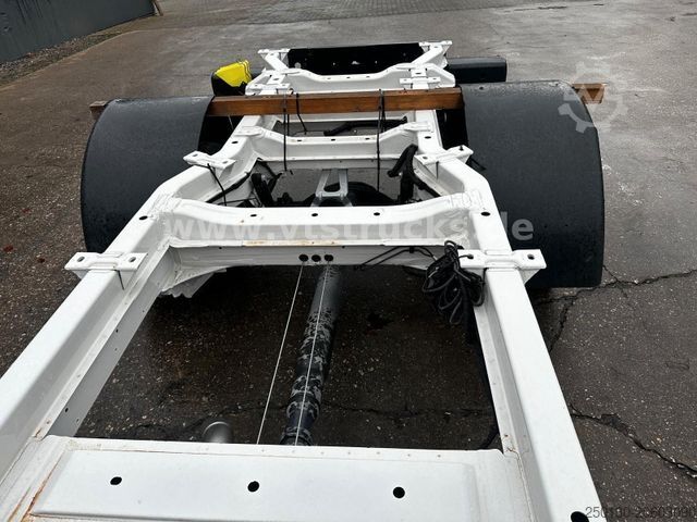 Dodávkový podvozek MAN TGE 6.160 Fahrgestell NEU 3x Vorhanden