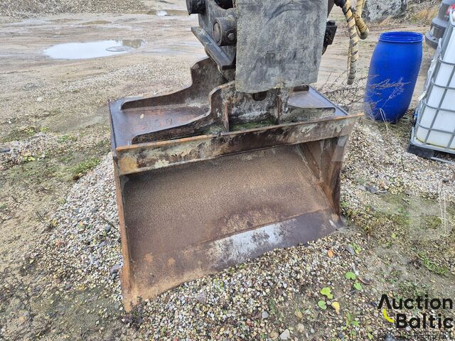 Excavadora sobre orugas Hitachi ZX 210 LC-3