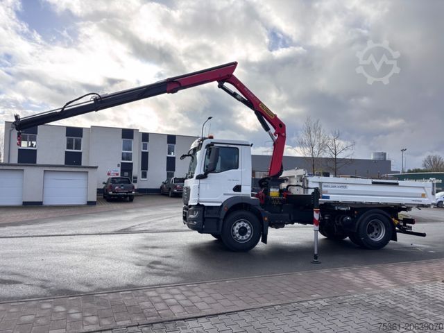 Camión volquete trilateral MAN TGM 18.320 4X2 BL Krankipper Palfinger PK 12.501