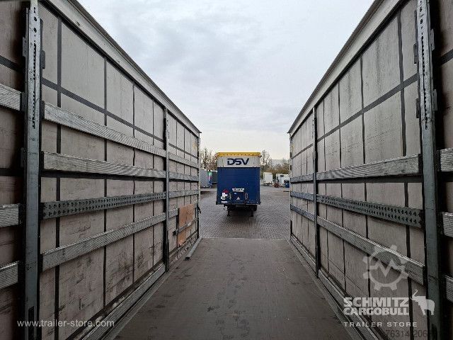 Semirremolque abierto con toldo Schmitz Cargobull Curtainsider Standard Getränke
