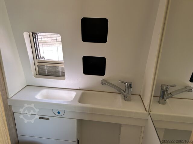 Husvagn/husbils Fiat Weinsberg Carabus 600 K | 4 Posti Letto | Completamente Attrezzato