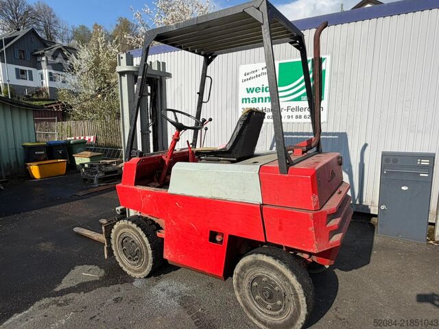 Wózek widłowy LINDE H250