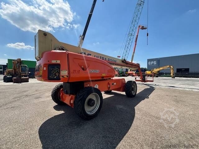 Telescopisch platform JLG 1200 SJP