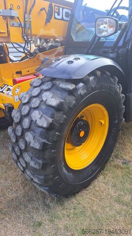 Teleskopik yükleyici JCB 536-95 AGRI SUPER