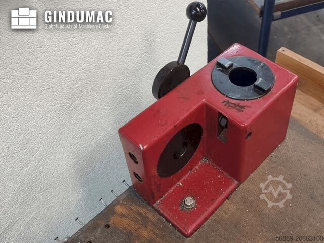 Pionowe centrum obróbkowe HAAS VCE 550