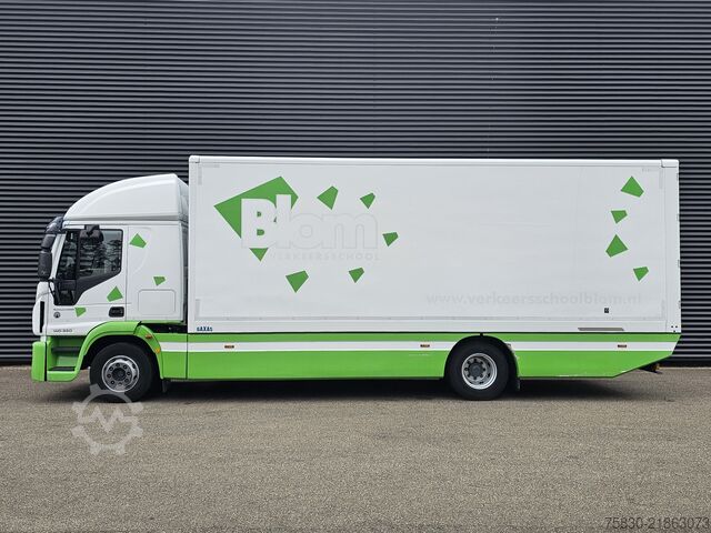 Kufr Iveco EURO-CARGO 160-220 / LES / SCHOOL / FAHRSCHULE