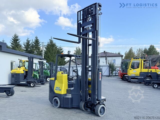 Vorkheftruck met smalle gangen Combilift AISLE MASTER TRIPLEX 8500 FREE LIFT TOP1