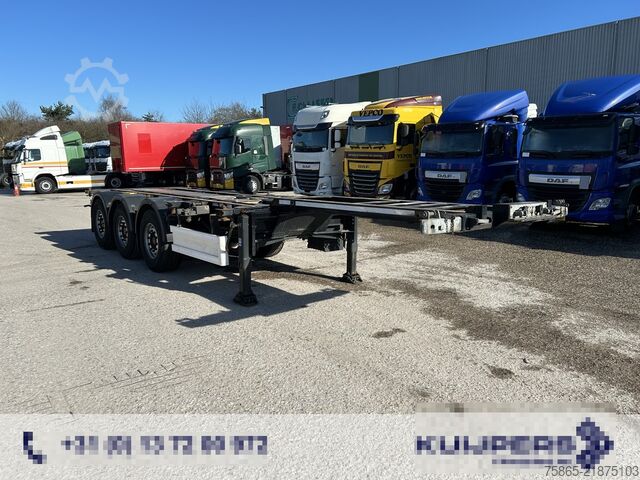 Containervervoer Renders Euro 800 / Multi Container Chassis / 20-30-40-4...