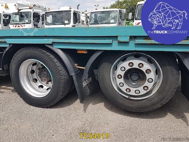 Zwiastun platformy DAF XF 105 410