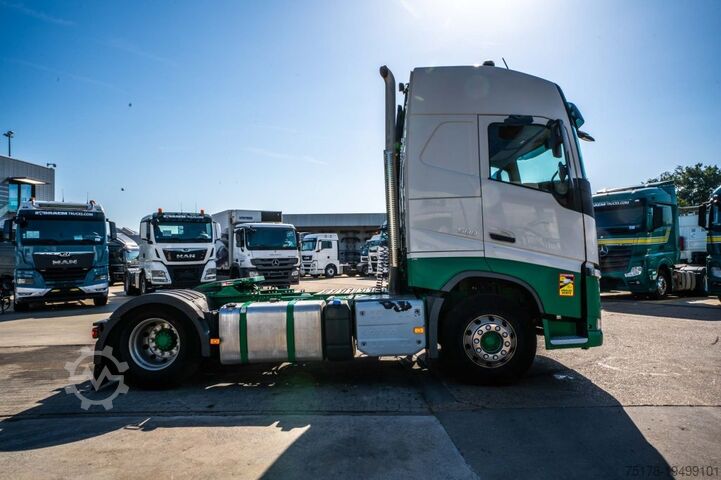 Standaard-SZM VOLVO FH 500 +KIPHYDR.