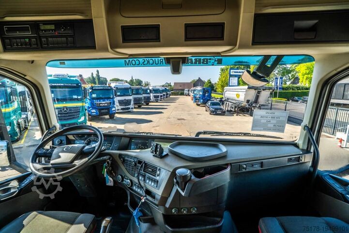 Standaard-SZM VOLVO FH 500 +KIPHYDR.