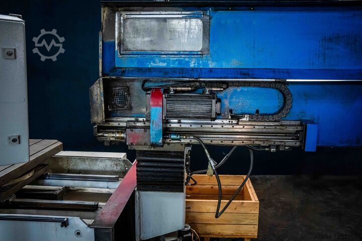 Máquina de perforación de agujeros profundos Degen UTB 800 L