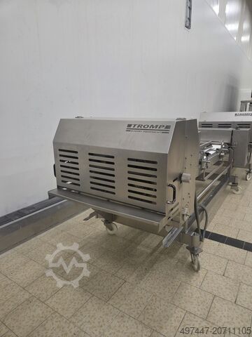 Stroj na tvarování a řezání s laminačním modulem Tromp Line Tromp lamineer machines Tromp