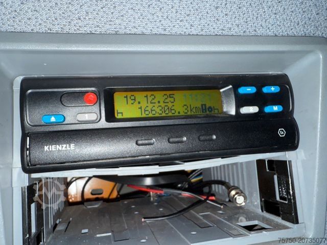 Andre MERCEDES-BENZ Actros 2032 4x4 Meiller RK  14.55 + Winterdienst