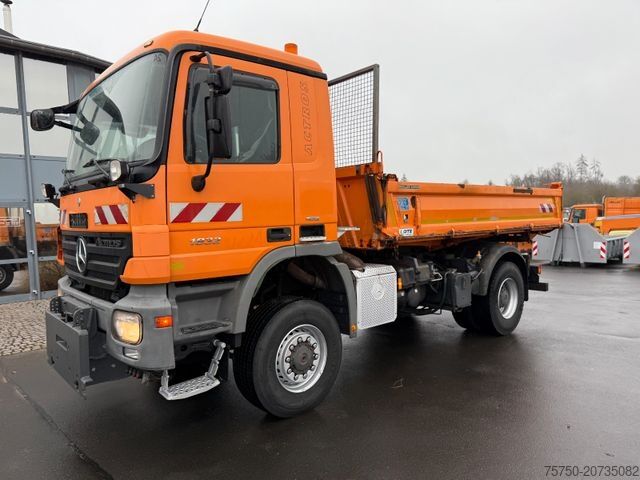 Ostatní MERCEDES-BENZ Actros 2032 4x4 Blattfederung + Kupplung+Meiller