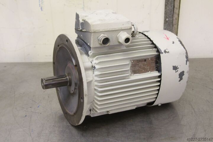 Motor eléctrico de 6,8 kW, 1450 rpm VEM KPER132M4