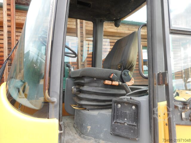 Caricatore Volvo L30B-Z