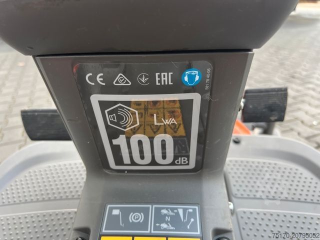 Mowing machine  Husquarna RC 320Ts AWD / Rasenmäher / nur 7,6h !