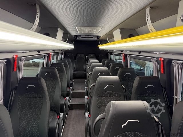 Minibus MERCEDES-BENZ Sprinter 519 23+1 Klima Standheizung Ahk El. Tür