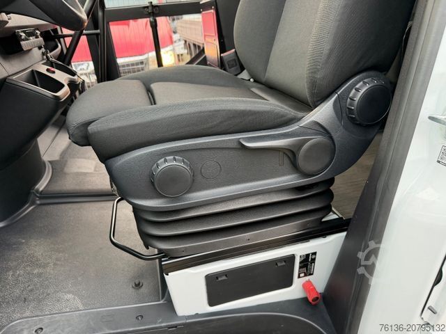 Minibus MERCEDES-BENZ Sprinter 519 23+1 Klima Standheizung Ahk El. Tür