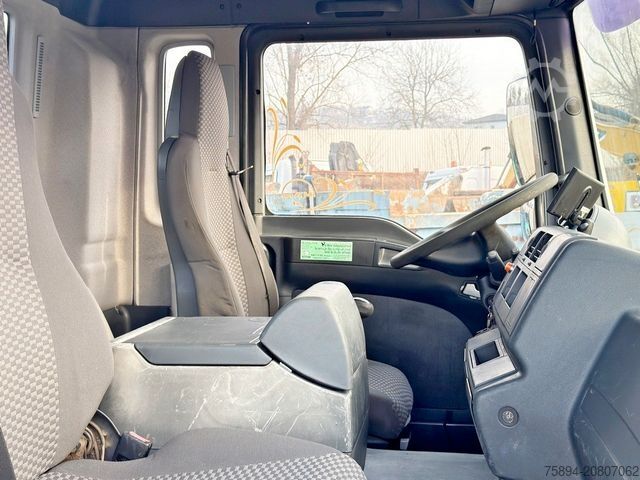 Tipper truck MAN TGA 26.350 * KIPPER 4,90m + TEREX ATLAS * 6x4 *