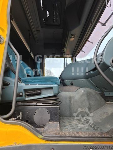 Gru montata su autocarro DAF 95XF / 8X4 / 35m Kran Palfinger PK90002 / WINCH