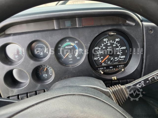 Gru montata su autocarro DAF 95XF / 8X4 / 35m Kran Palfinger PK90002 / WINCH