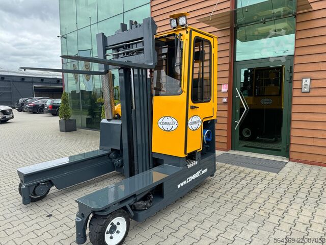 čtyřcestný vysokozdvižný vozík Combilift C3000/Triplex 5500 mm /Perfect condition