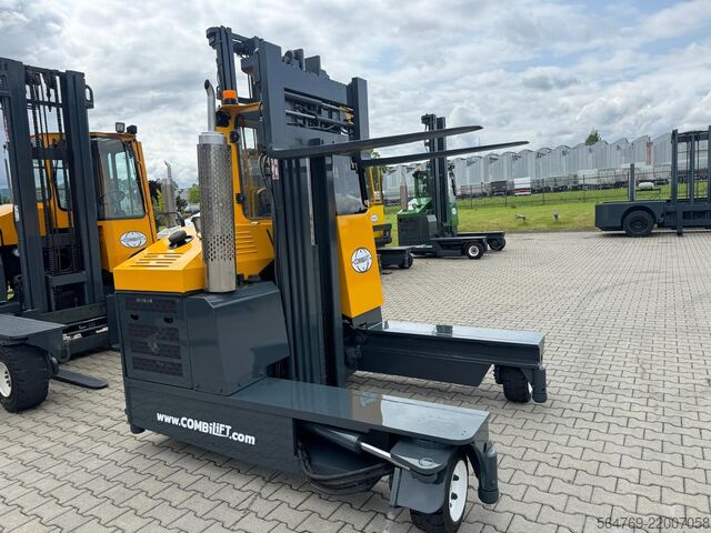 čtyřcestný vysokozdvižný vozík Combilift C3000/Triplex 5500 mm /Perfect condition