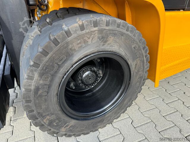 Vysokozdvižný vozík Hyster Yale GLP70 positioner+sideshift/ 4097 h