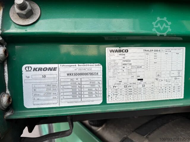 Schiebeplanen Krone 3-ass schuifzeilen oplegger