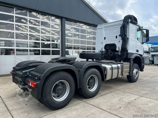 Standard-SZM Mercedes-Benz Actros 3348 S 6x4 Tractor Head