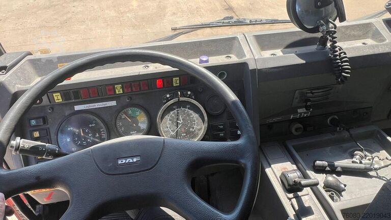 Mașină de pompieri DAF 1700 ATI (FIRETRUCK / 60.000 KM / MANUAL PUMP /...