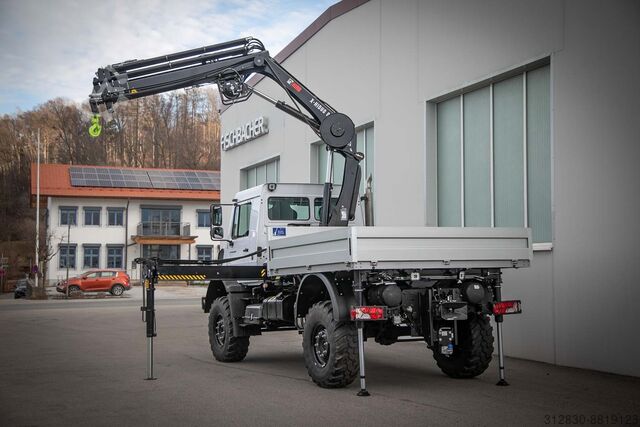LKW mit Pritsche (offen) Unimog 4023,  HIAB 092 Seilwinde - Sondermodell