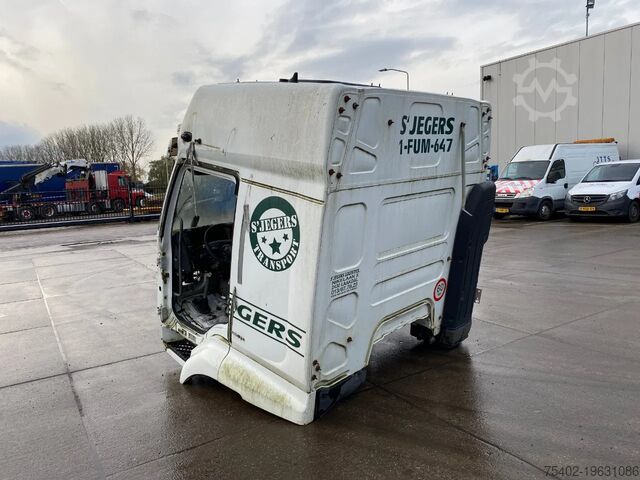 Alváz vezetőfülkével Renault Premium Cabine