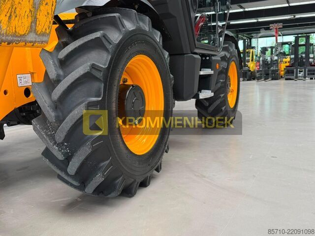 Caricatore telescopico JCB 535-125 HiViz