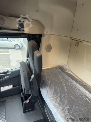 Wissellaadbak vrachtwagen MERCEDES-BENZ ACTROS 2545 BIGSPACE MULTI-WECHSELRAHMEN RETARDER, MIETKAUF MGL.