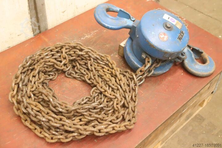 řetězový kladkostroj 3000 kg GEDI Kettenlänge 10 m