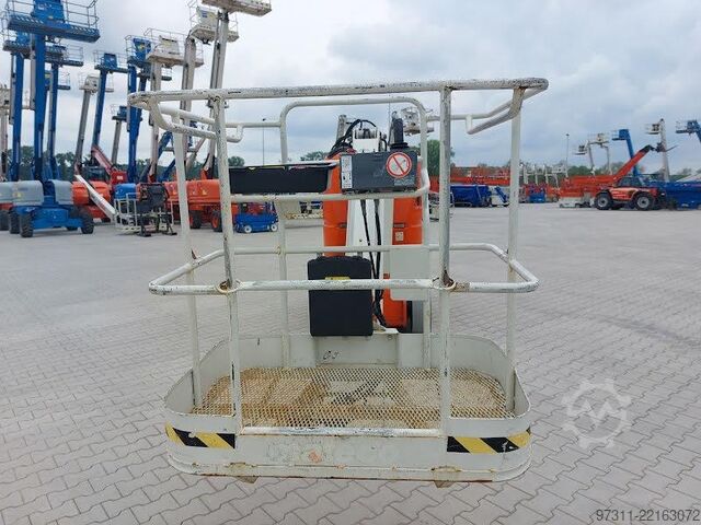Leddelt teleskopisk arbejdsplatform Manitou 120AETJ C 3D