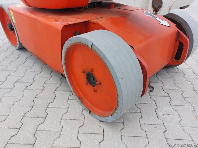 Leddelt teleskopisk arbejdsplatform Manitou 120AETJ C 3D